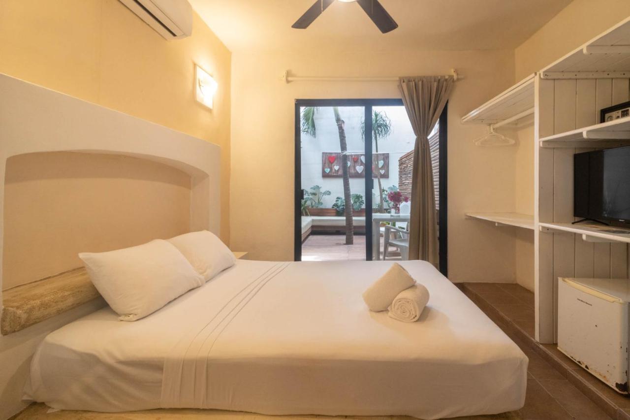 Hotel Boutique Pachamama (Adults Only) Mahahual Exterior photo